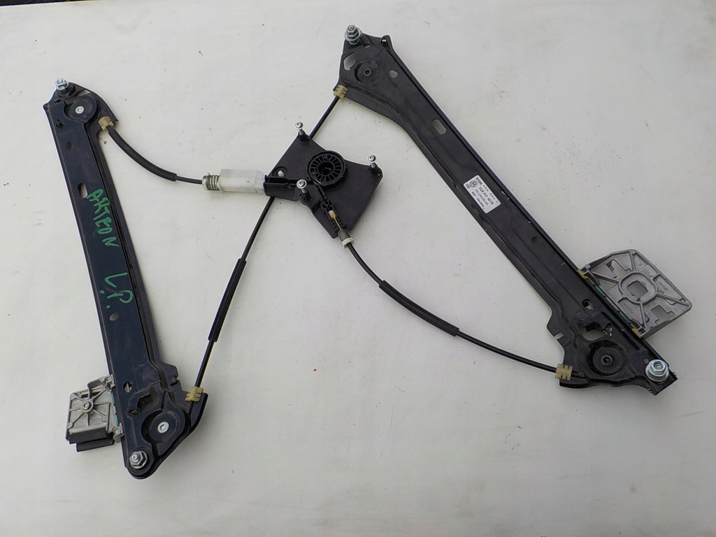 фото №1, Vw arteon подъемник стекло левый перед 3g8837461b