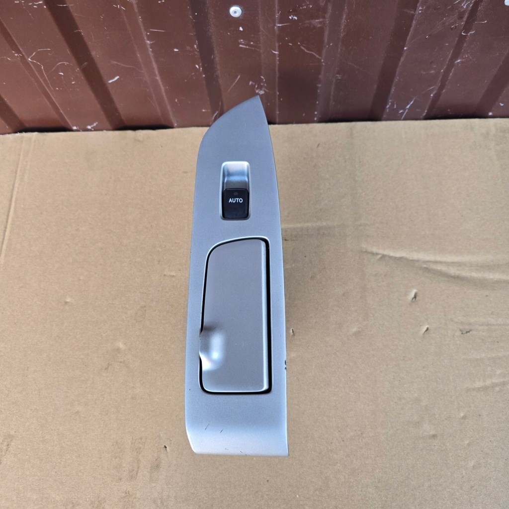 фото №1, Панель перемикач скло правий задня lexus rx 400h 2007