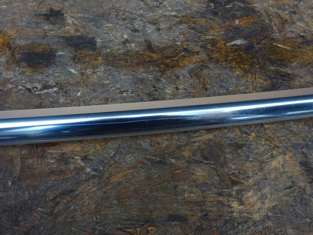 Audi a4 b8 универсал рейлинги кровельные правый  левое  комплект 8k9860021a 8k9860022a Киев