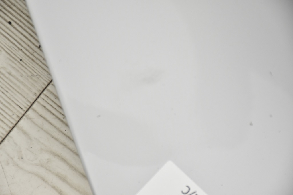 Капот крышка двигателя lexus is 2 xe20 Оригинал