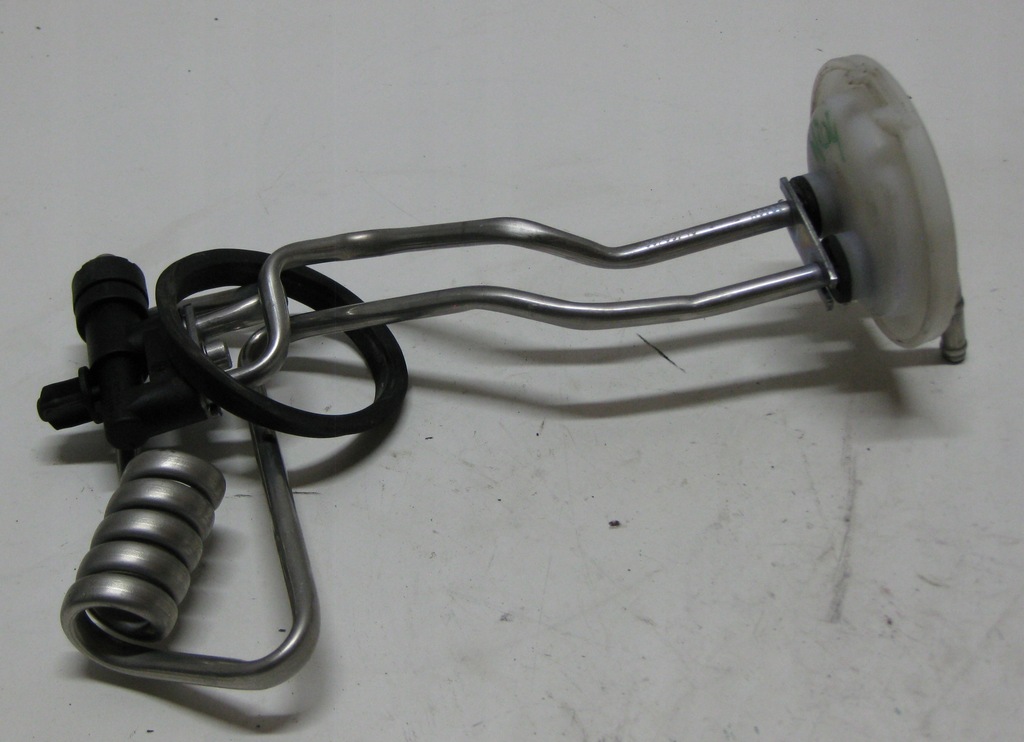 фото №1, Mercedes w204 нагреватель жидкость распылителя 1408300384