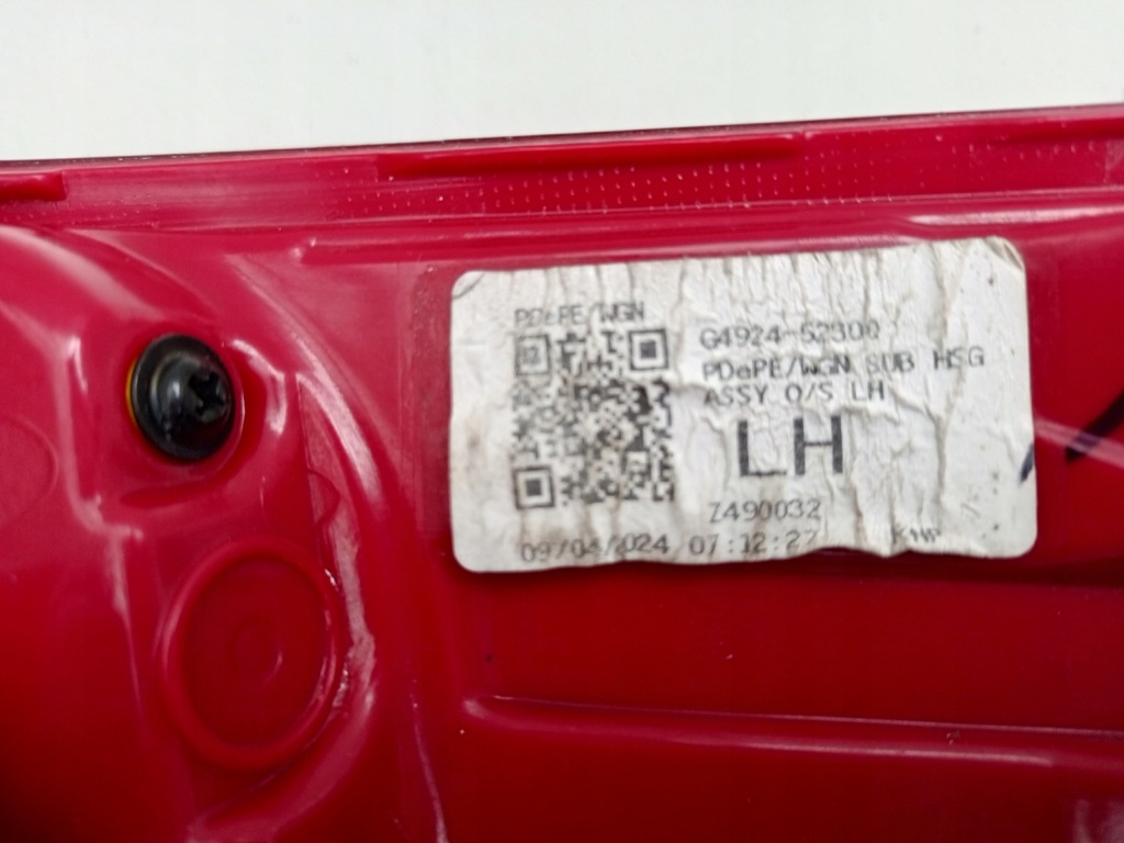 Hyundai i30 3 универсал рестайлинг  21- фара led задняя левая левый задний 92401-g4600 с Разборки