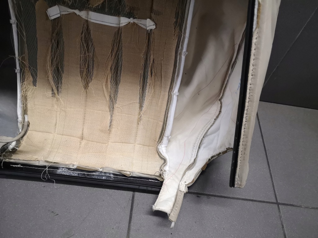 фото №16, Кожа спинка сиденье audi a8 d2 krem