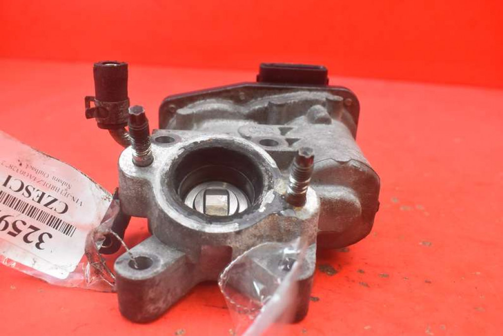 фото №6, Дроссельная заслонка 14710aa741 subaru outback 4 iv 2.0 d 150 km 09-12