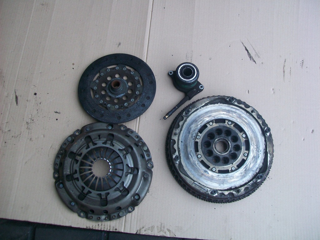 фото №1, Зчеплення колесо двомасовий volvo v70 i 97-00 2.4