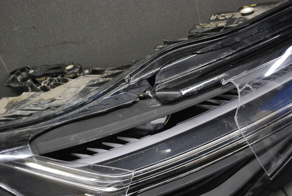 фото №14, Лампа правый перед audi a6 rs6 c7 lift 4g0941036b