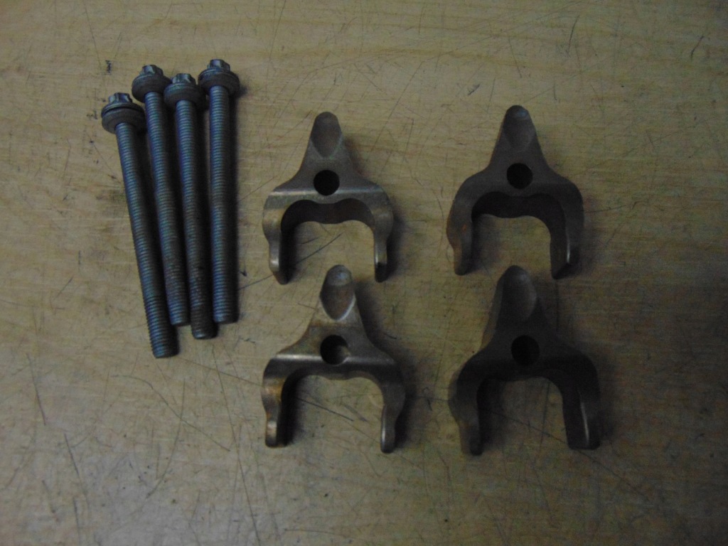 Подножка кронштейн форсунки mini r60 1.6d Цена