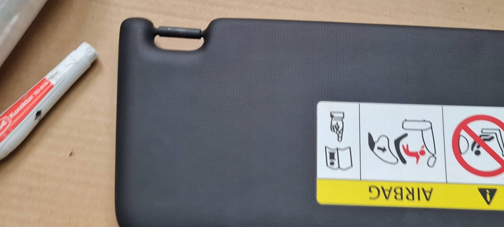 фото №14, A4 b9 8w защита козырёк солнцезащитная левая sline a5 8w 8w0857551