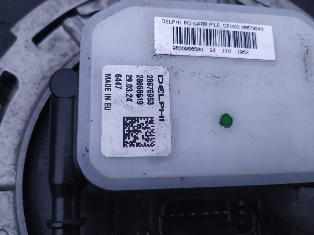 фото №1, Opel astra l vi 1.2b помпа топлива 28676953