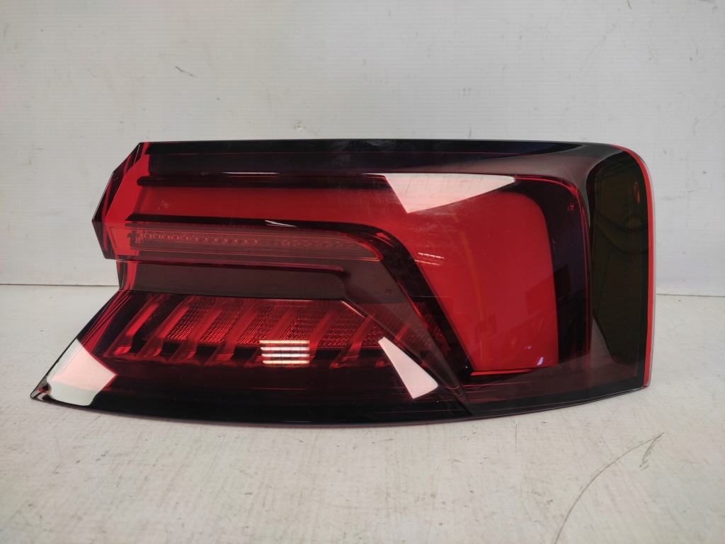 Купить Audi a5 b9 8w 8w6 фара правый  задняя задний led 2016-