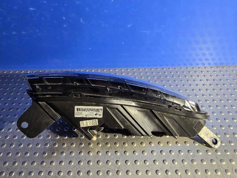 фото №12, Citroen berlingo iv c3 iii 9819435580 led drl лампа do рух dziennej правий