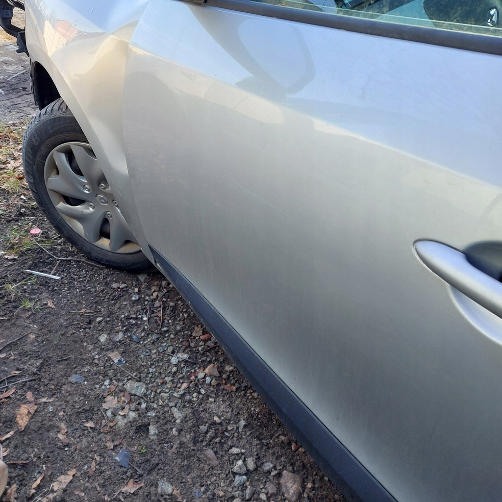 фото №6, Renault fluence 5d sedan дверь левая передние код лакокрасочного покрытия ted69