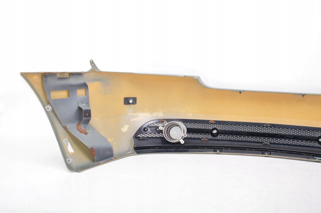 фото №12, Aston martin db9 бампер задняя