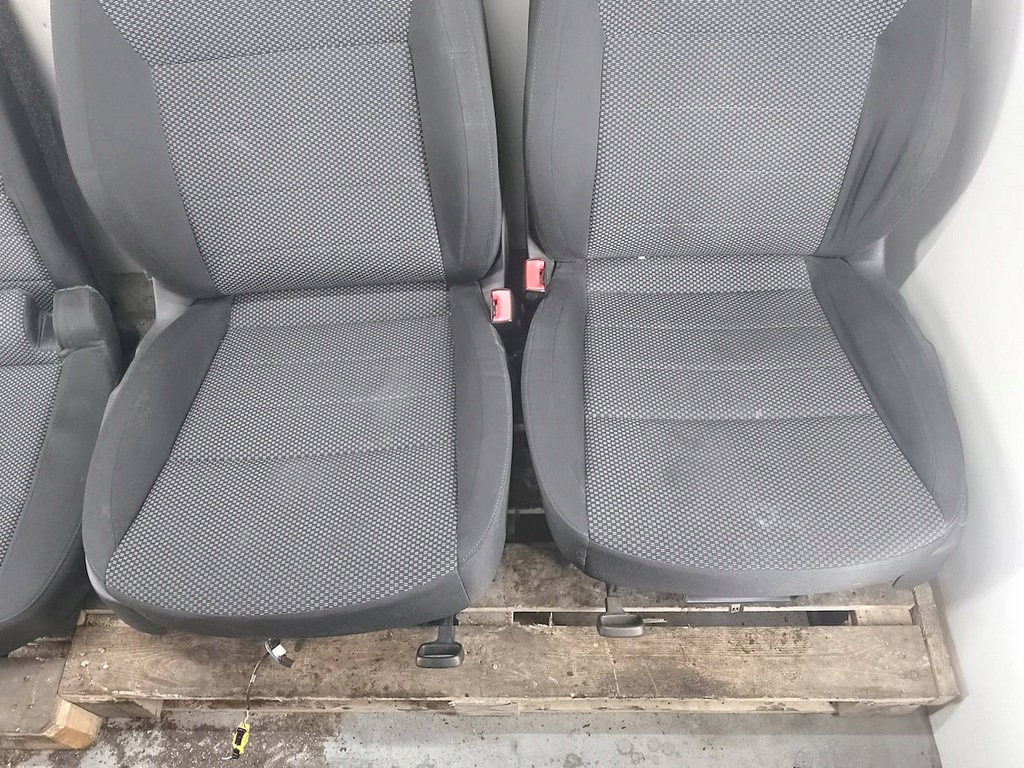 фото №9, Сиденья заднее сиденье обшивки комплект skoda octavia iii liftback