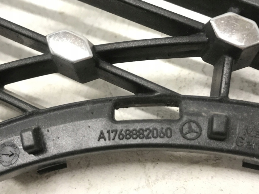 фото №9, Mercedes w176 amg diamond решётка решётка радиатора правая
