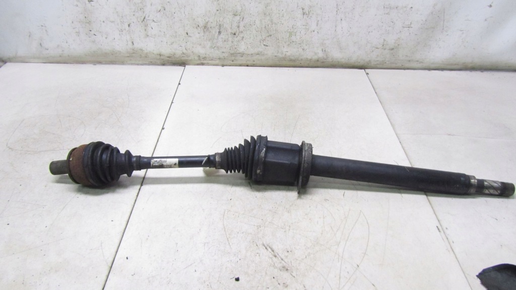 фото №1, Volvo v60 2.0d привідний вал права перед 31437521