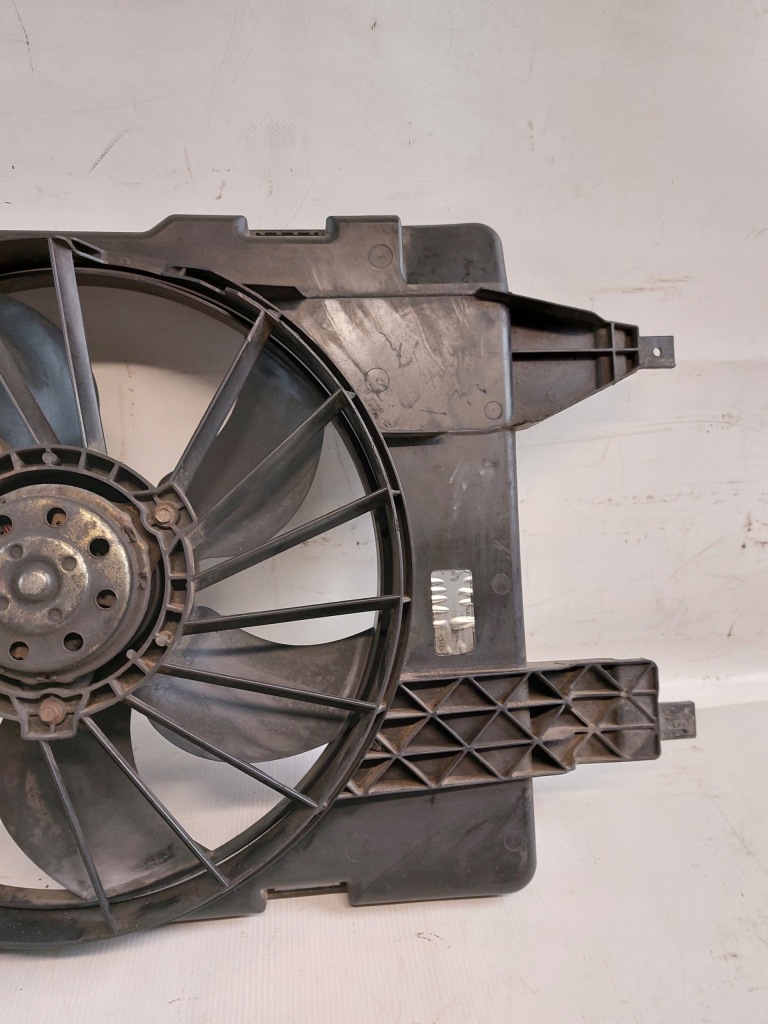 Вентилятор радиатора renault scenic 2 1.9dci Доставка