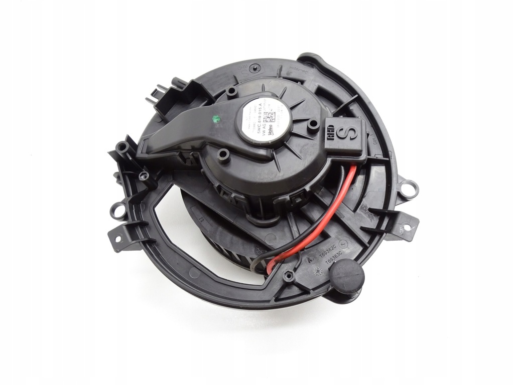 фото №1, Воздуходувка вентилятор обдув отопителя 5wc819015a audi q2 q3 vw t-roc
