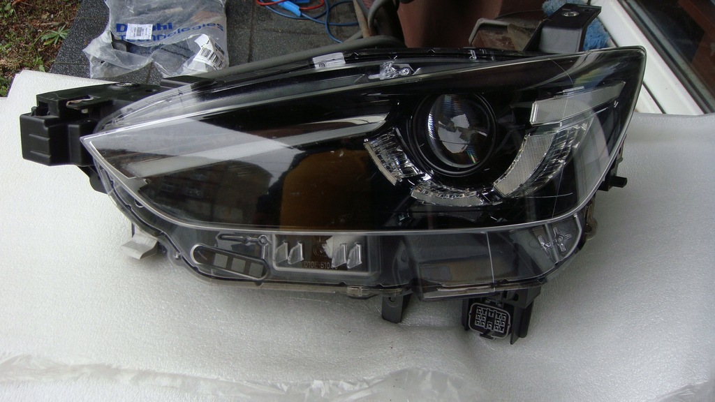 фото №1, Mazda cx-3 cx3 лампа левая ,lift 21 r ful led 10 pin 1