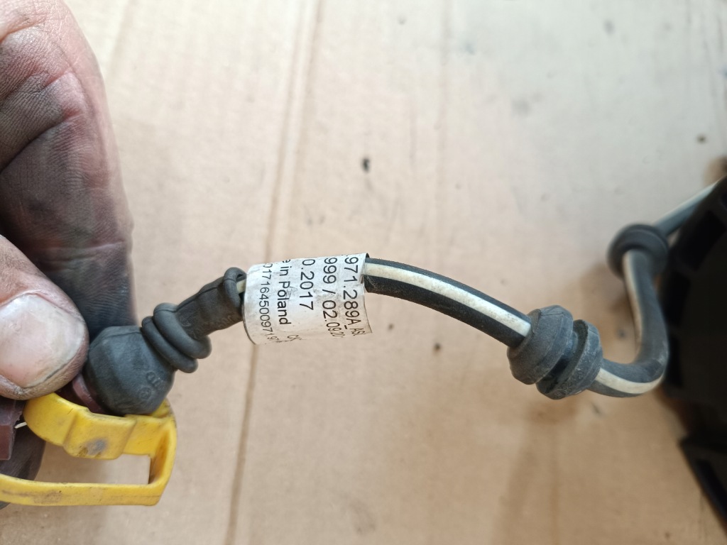 фото №6, Подушка пневмоподушка задний правый bentley gt gtc panamera 971 971616026e