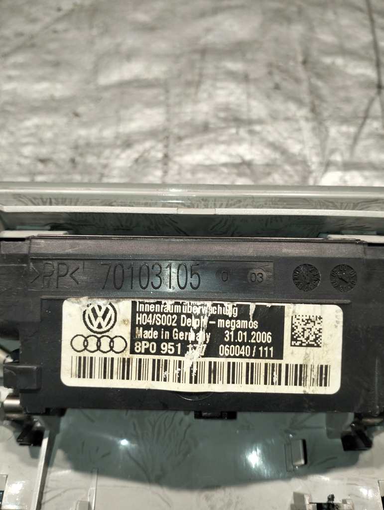 фото №5, Лампа потолок audi a3 8p 2003-2013r 70103105 8p0951177