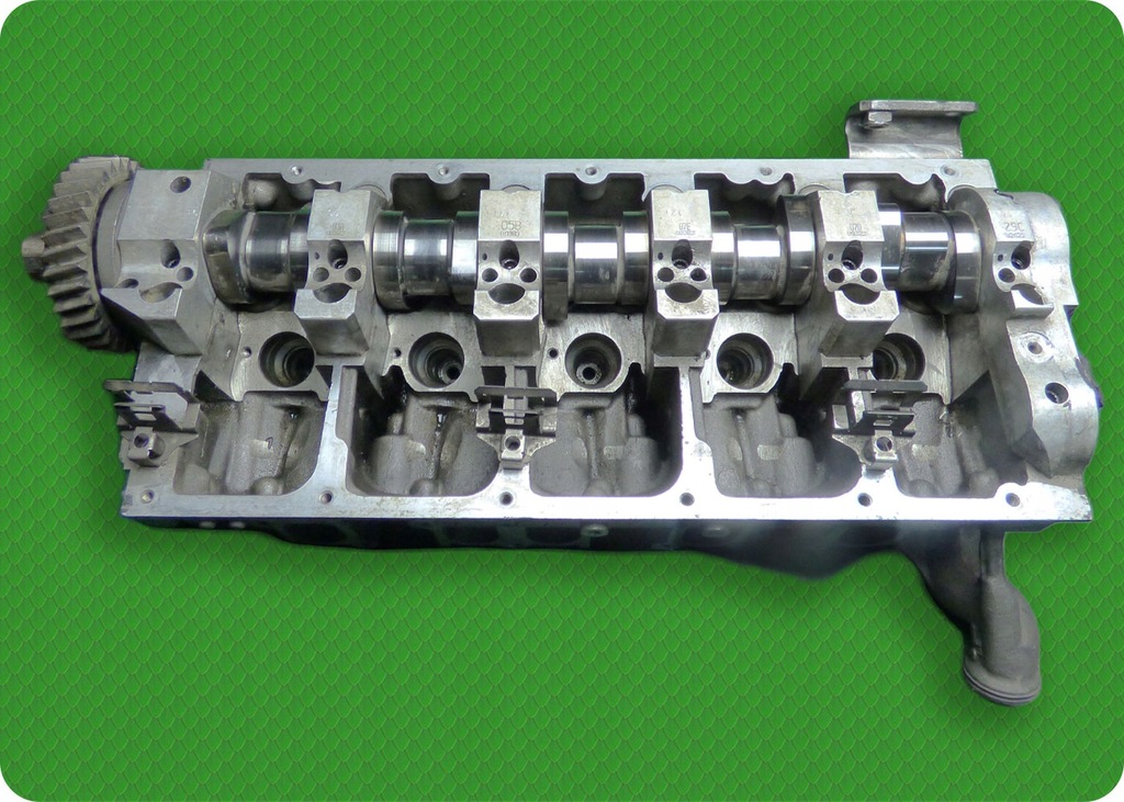 фото №1, Головка vw touareg phaeton 5.0tdi r070103373a