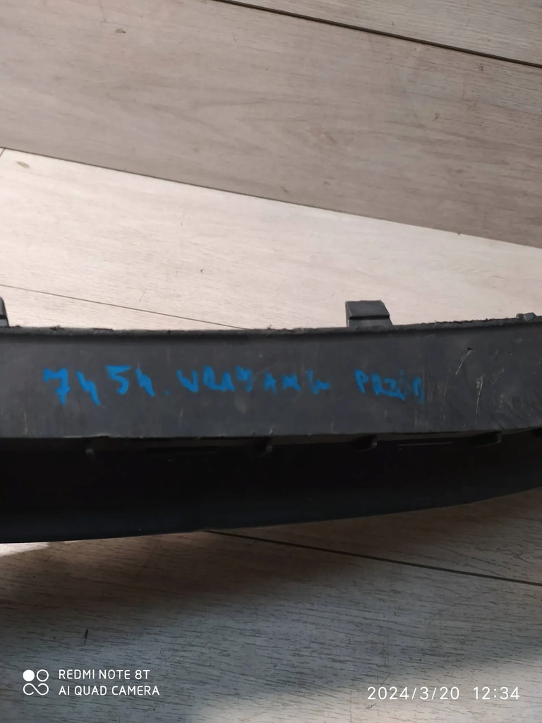 фото №10, Mercedes w213 amg решётка средняя перед a2138856900