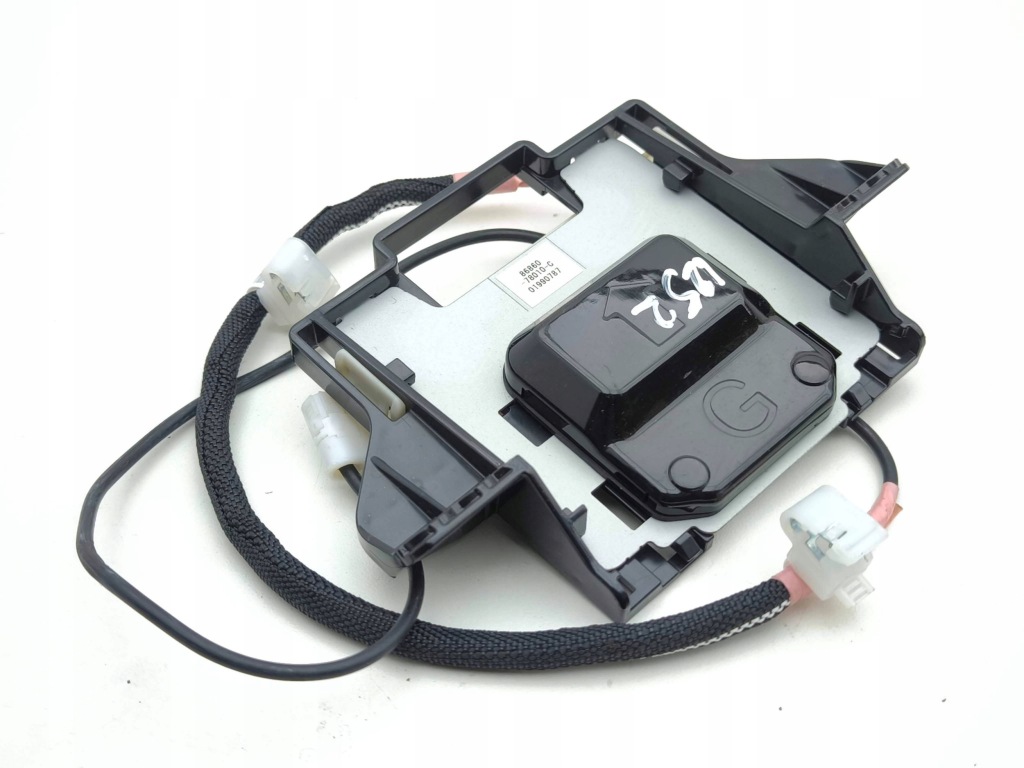 Купити Lexus ux 2020 антена gps