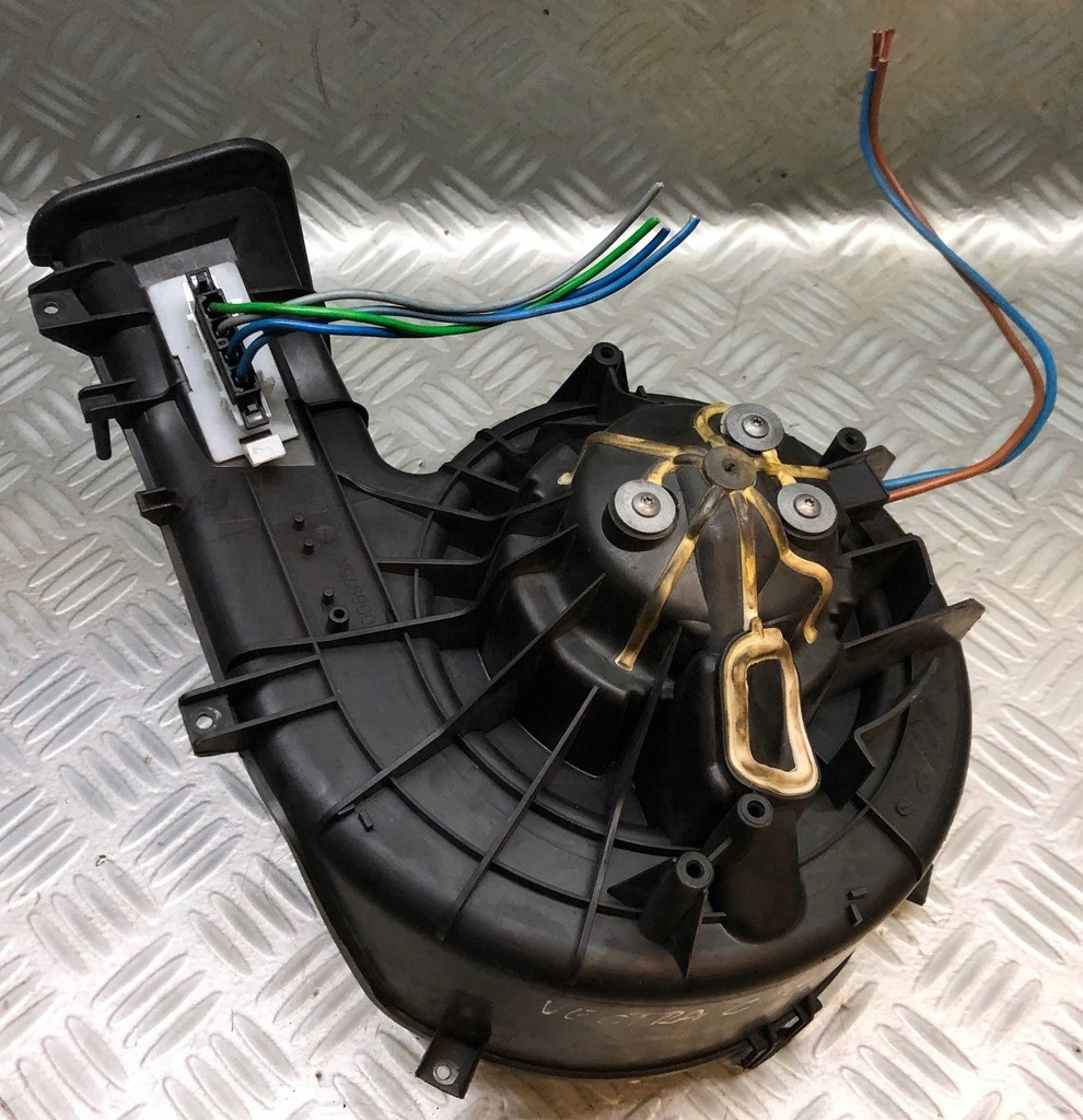 фото №1, Opel vectra c воздуходувка вентилятор обдув резистор