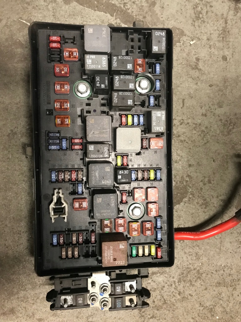 фото №1, Коробка запобіжників opel 22936231 a85