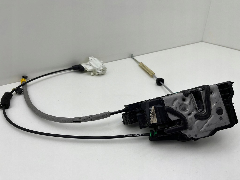 фото №1, Mercedes w222 замок дверь softclose доводчик правый задняя a2227601600