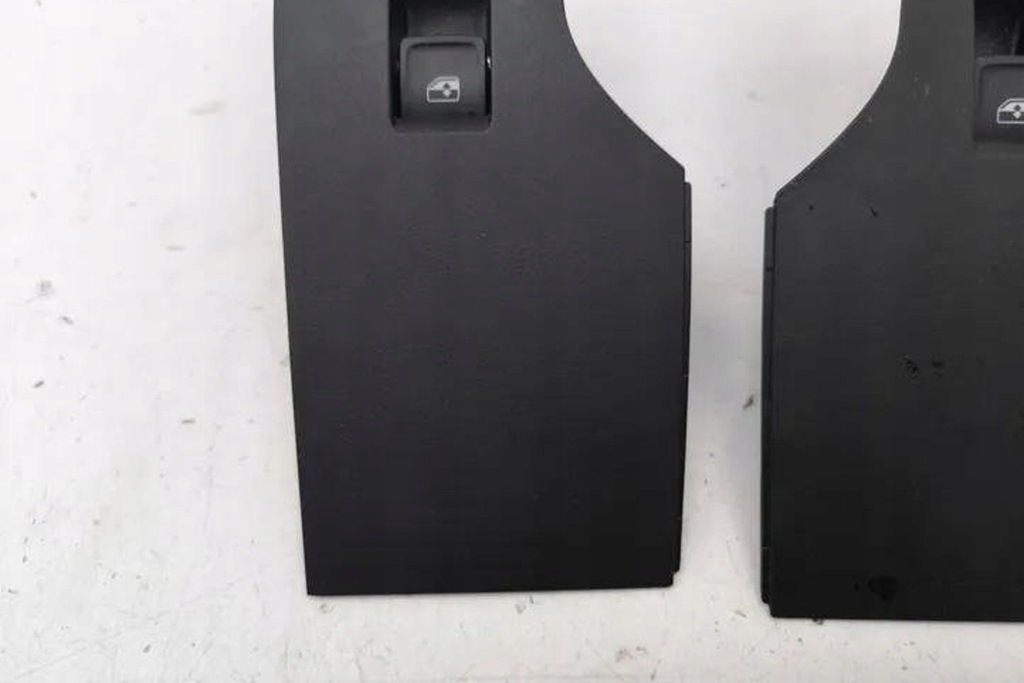 фото №7, Кнопка керування вікон задніх правих двері seat leon kl1 5g0959855m