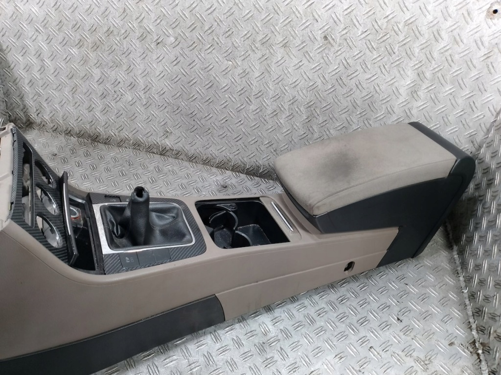 фото №7, Туннель средний vw passat b6 3c0863319t