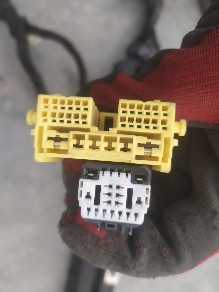 фото №11, Ram rebel 5.7 19- электропроводка жгут кабины 68444008ab usa