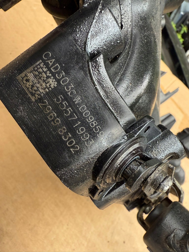 фото №8, Коллектор впускной всасывающий insignia saab 95 9-5 ng 2.0 tid cdti 55571993