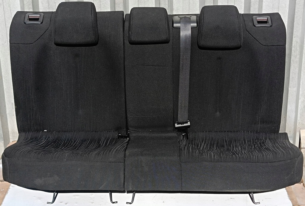 фото №1, Citroen c4 i 10 r заднее сиденье задняя isofix hb 5d