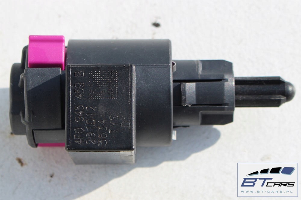 фото №13, Audi a4 a5 a6 датчик света торможения 4f0945459b