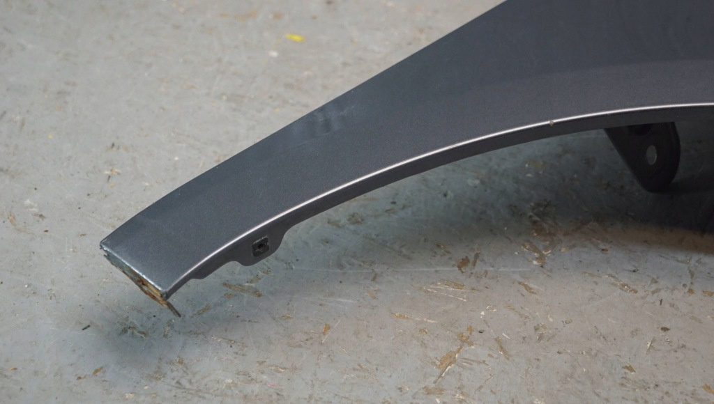 Seat ibiza 6j рестайлинг  крыло  правый  перед lx7r b2918 Оригинал