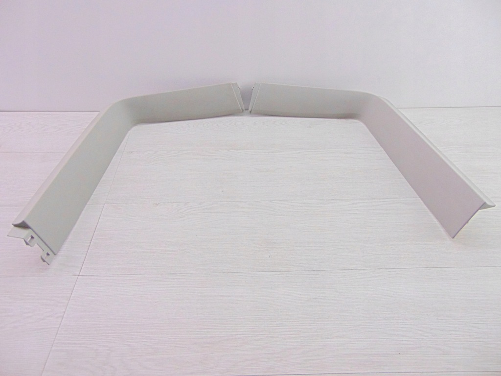 фото №1, Защита крышки багажника верхний mercedes w169