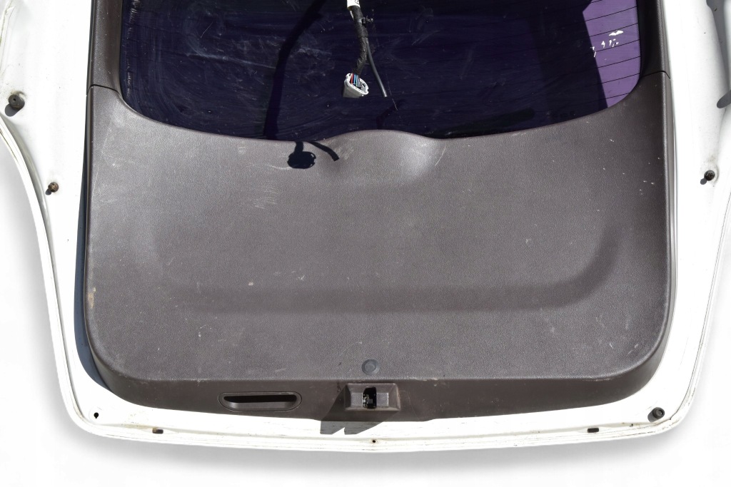 Кришка багажника багажника opel mokka 1 przedlift 2012-2015 код лакофарбового покриття: gyn Оригінал