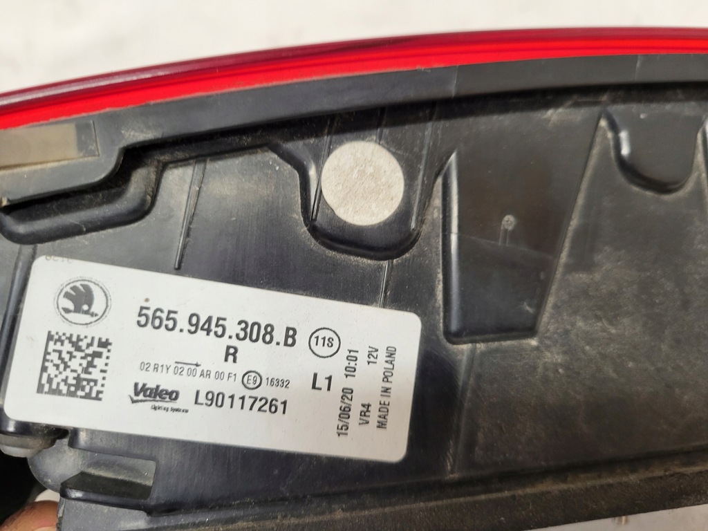 фото №6, Лампа правый задняя w крышка skoda kodiaq 565945308b