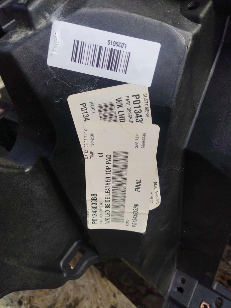 фото №12, Jeep cherokee wk2 приборная панель приборная панель консоль подушки безопасности x