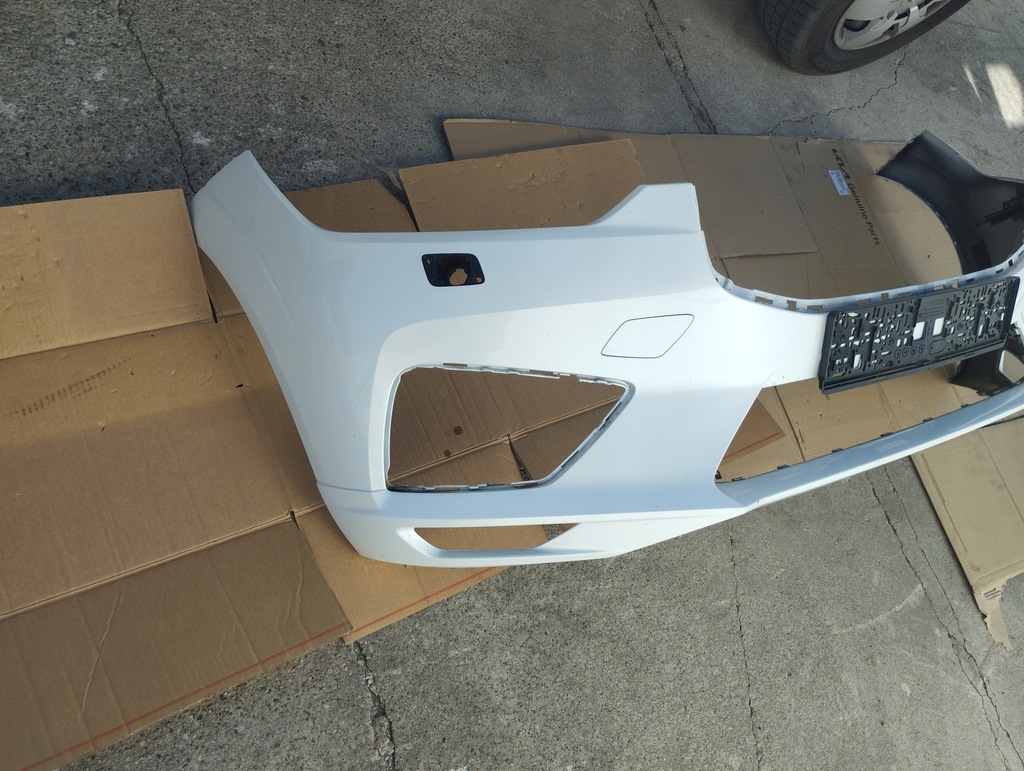 фото №2, Xc60 r-design бампер перед