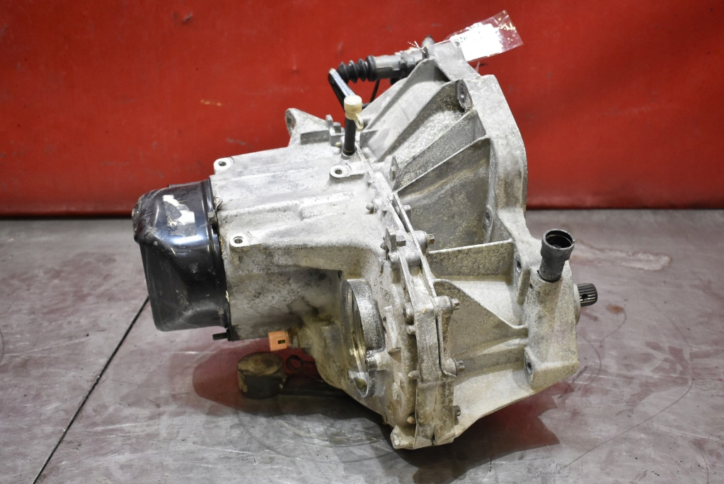 фото №7, Коробка передач передач 7700600105 mitsubishi space star 1 i 1.8 16v 112 km 02-05