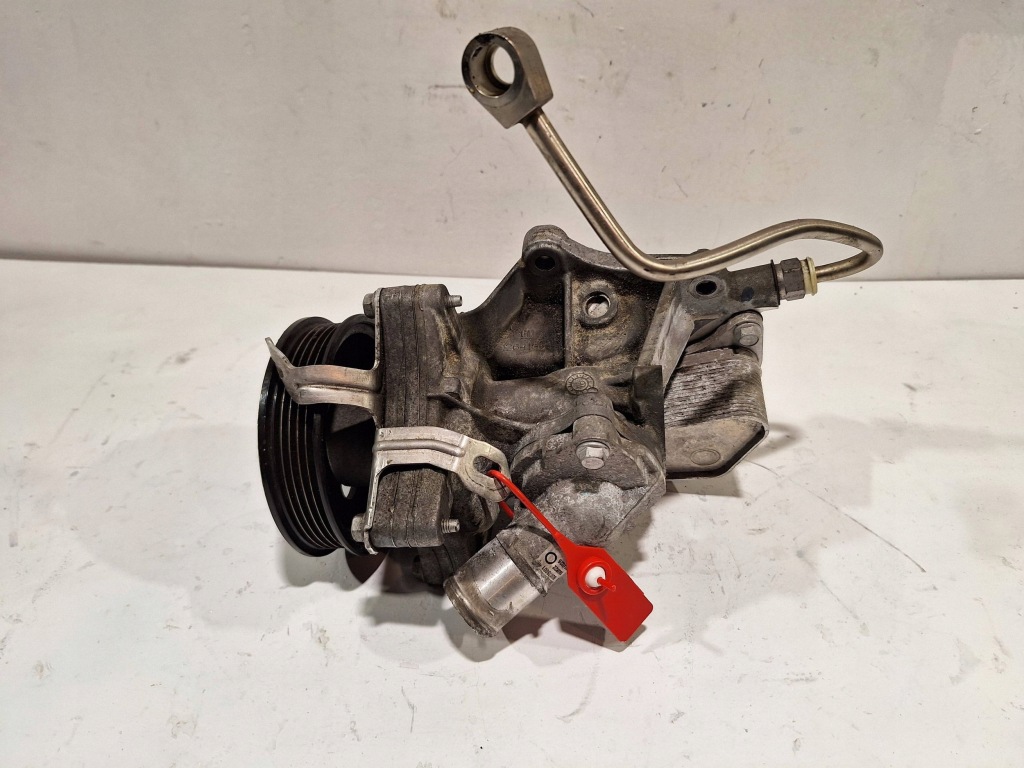 Насос воды 12678774 opel astra k 1.0 1.4 turbo 15- в Украине