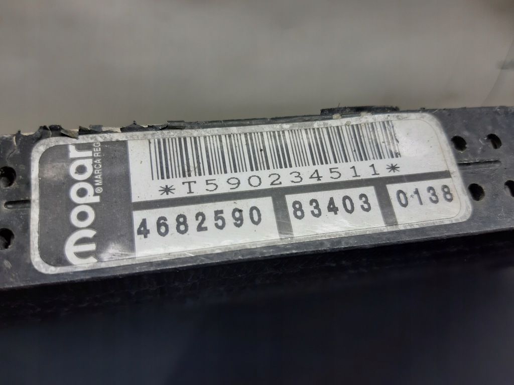 фото №8, Радіатор кондиціонера dodge caravan 3.3b