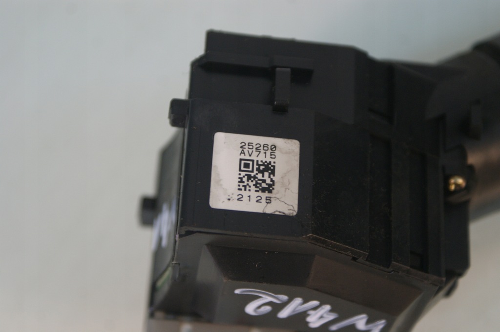 фото №12, Важіль перемикач вимикач двірник nissan primera p12 25260av715