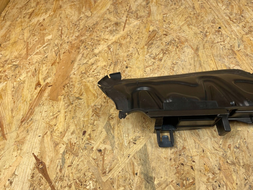 Впуск повітропровід повітря права mercedes eqe w295 a2955051500 Київ