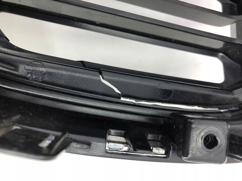 фото №14, Volvo xc40 решітка радіатора решітка радіатора бампера перед 32365355 31479417