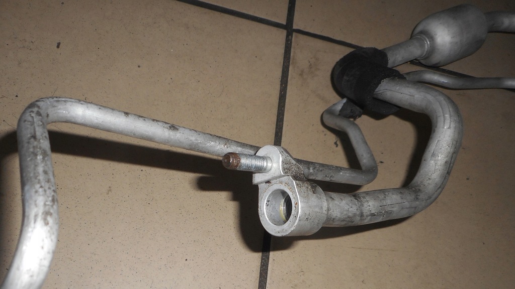 фото №3, Alfa romeo 159 07- 2.2 jts шланг кондиционера